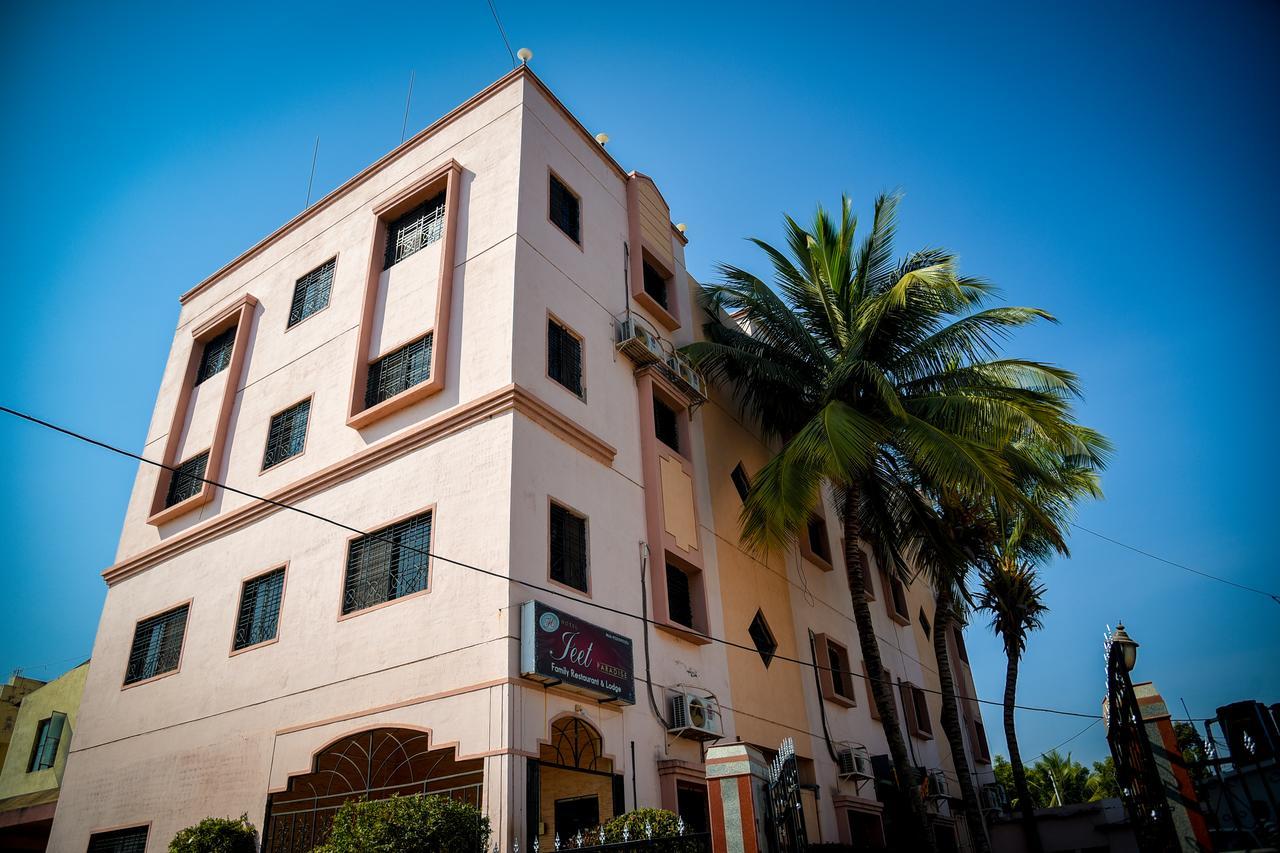 Hotel Jeet Paradise Phaltan Exterior foto